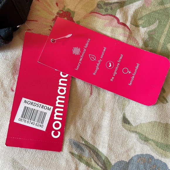 COMMANDO Size XL Butter + Lace Britt Black Lace Bralette Triangle Bra $78 NEW - Picture 16 of 16